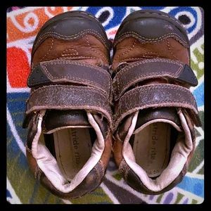 Stride Rite Reagan shoes